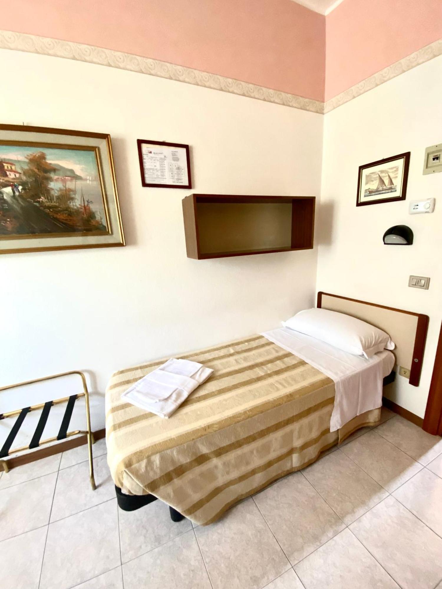 Parco Fellini Hotel